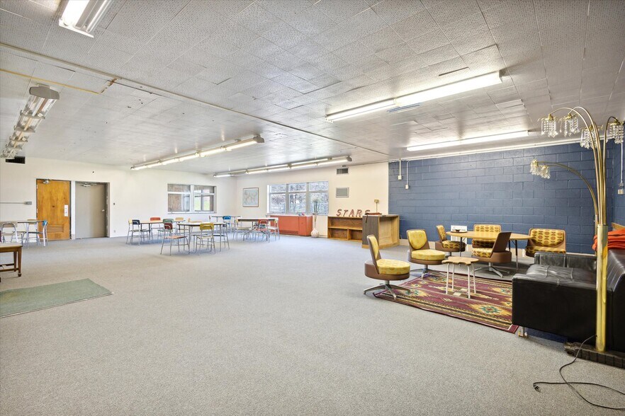 More Photos Of 502 Claremont St, Buchanan Schools For Sale