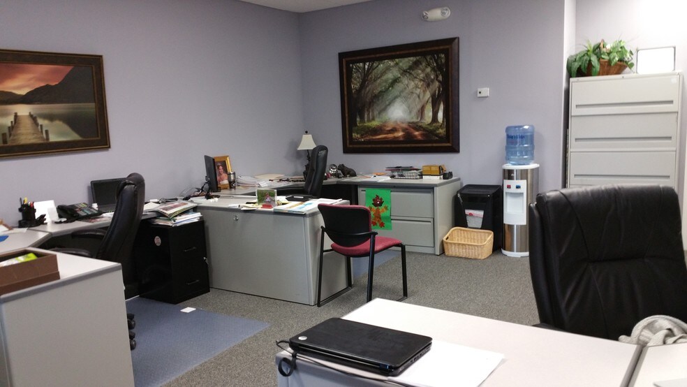 More Photos Of 390 Tequesta Dr, Jupiter Office For Lease