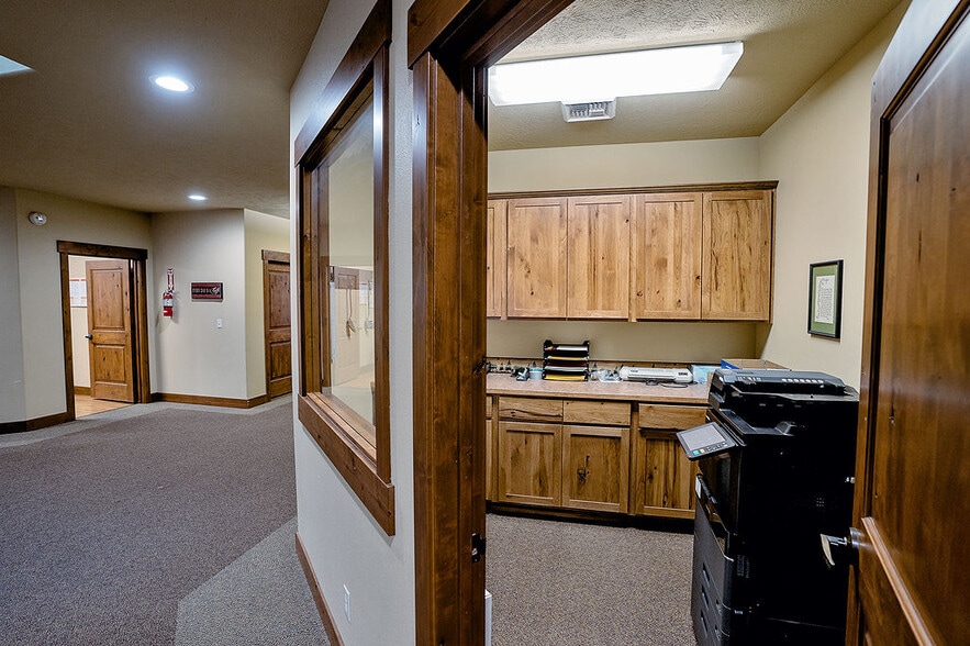 More Photos Of 6701 N Idaho Rd, Newman Lake Lodge Meeting Hall For Sale