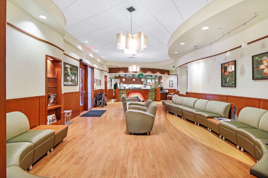 More Photos Of 4848 Coconut Creek Pky, Coconut Creek Medical For Lease