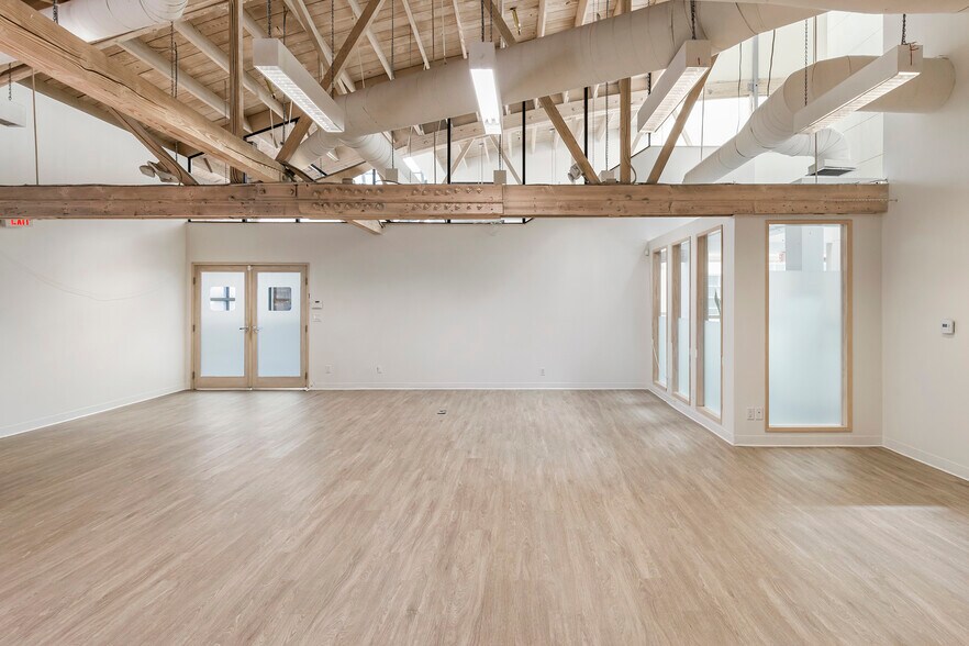 More Photos Of 201 Wilshire Blvd, Santa Monica Loft Creative Space For Lease
