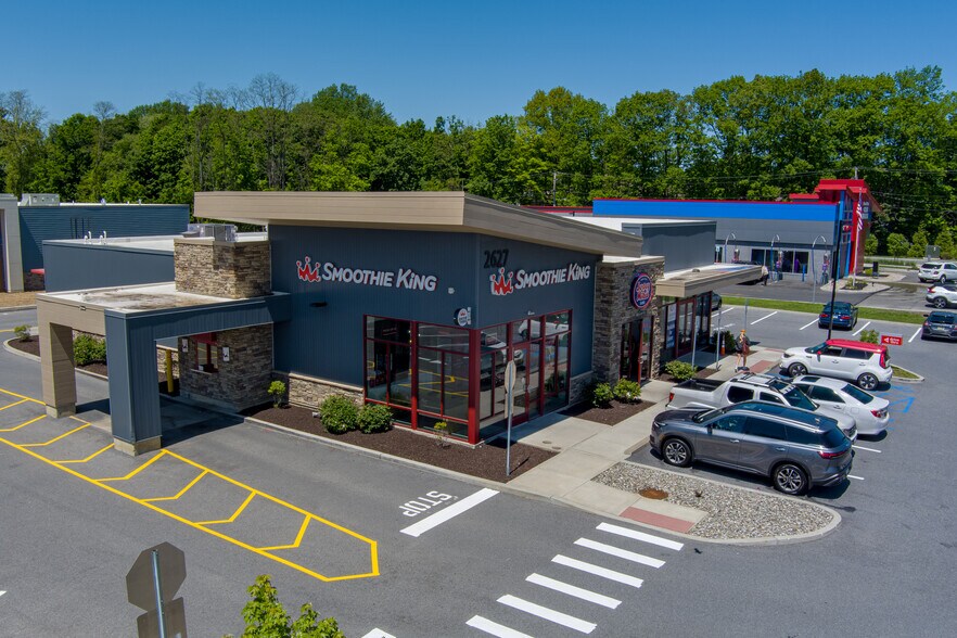 More Photos Of 2627 South Rd, Poughkeepsie Unknown For Lease