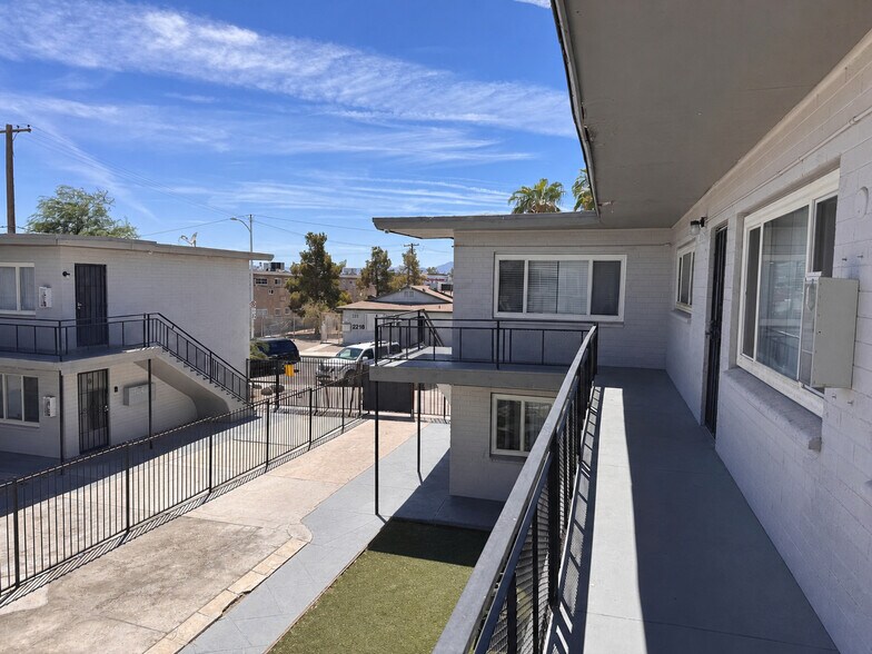 More Photos Of 2213 Sunrise Ave, Las Vegas Apartments For Sale
