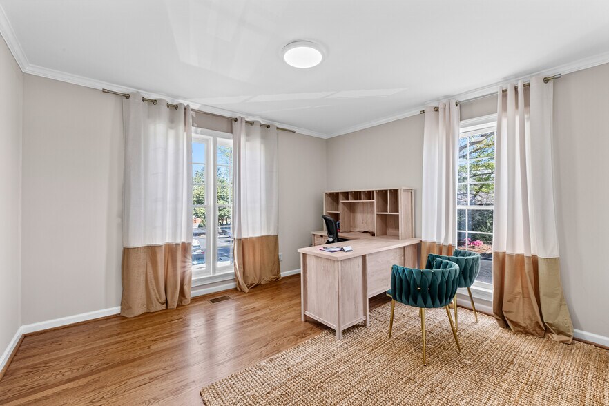 More Photos Of 2615 Sandy Plains Rd, Marietta Medical For Sale