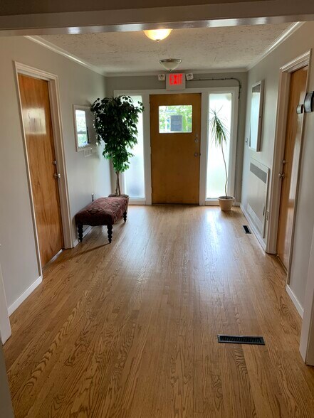 More Photos Of 304 Newton Ave, Oaklyn Office For Sale