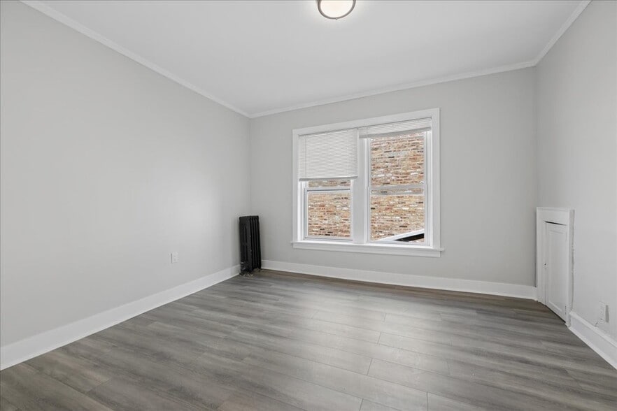 More Photos Of 4530 King Dr, Chicago Apartments For Sale