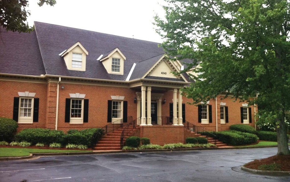 Primary Photo Of 4243 Dunwoody Club Dr, Dunwoody Office For Lease