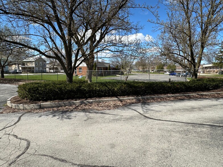 More Photos Of 11 Murray Street, Glens Falls Medical For Sale