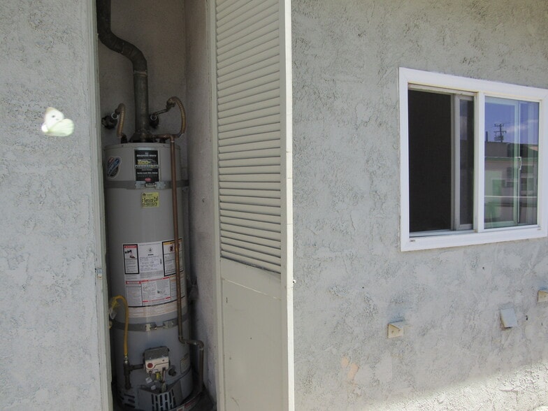More Photos Of 15121 Van Buren St, Midway City Apartments For Sale