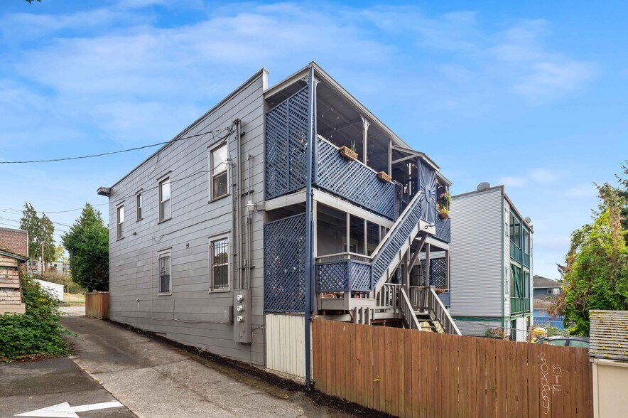 More Photos Of 411 28th Ave S, Seattle Apartments For Sale