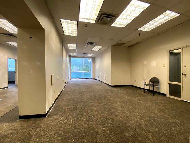 More Photos Of 208-210 Grant St, Pittsburgh Medical For Lease