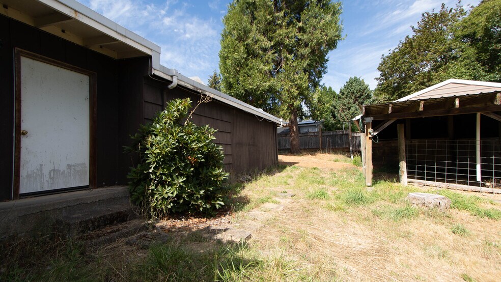 More Photos Of 769 N 9th St, Philomath Land For Sale