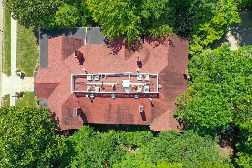 More Photos Of 252 Seavy St, Senoia Hospitality For Sale