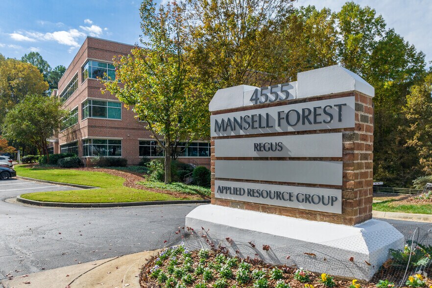 More Photos Of 4555 Mansell Rd, Alpharetta Coworking Space