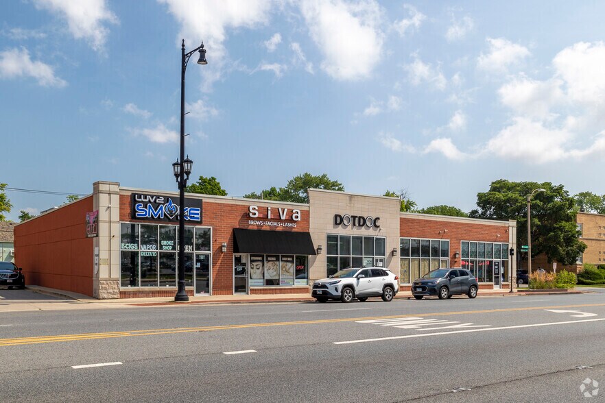 More Photos Of 7501-7507 W Roosevelt Rd, Forest Park Freestanding For Sale