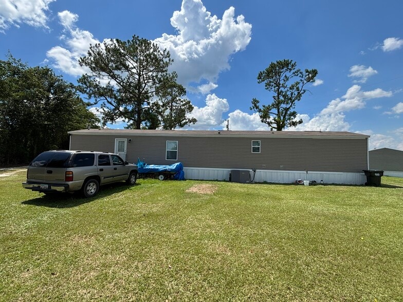 More Photos Of 7322 Highway 122 E, Ray City Manufactured Housing Mobile Home Park For Sale