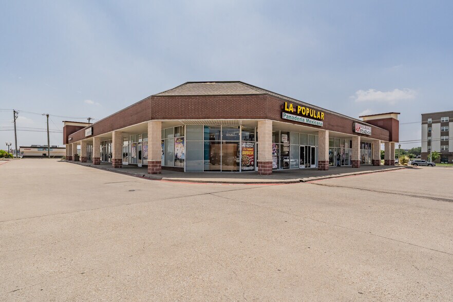 More Photos Of 2520 K Ave, Plano Unknown For Lease