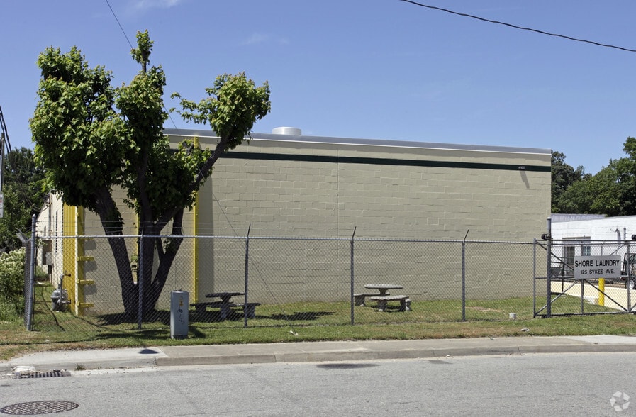 More Photos Of 125 Sykes Ave, Virginia Beach Warehouse For Lease