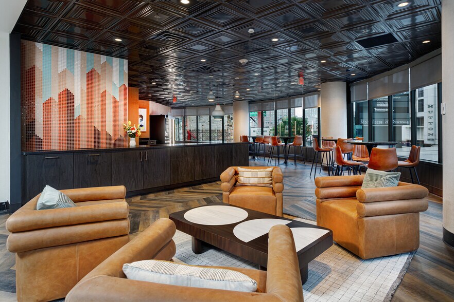 More Photos Of 1801 West End Ave, Nashville Coworking Space