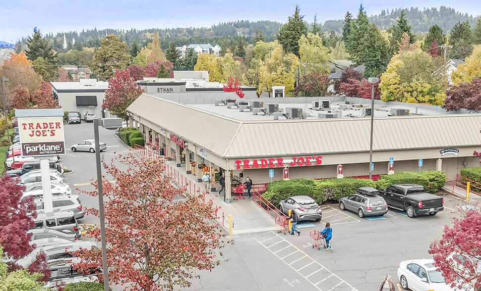 More Photos Of 15387-15391 Bangy Rd, Lake Oswego Freestanding For Lease