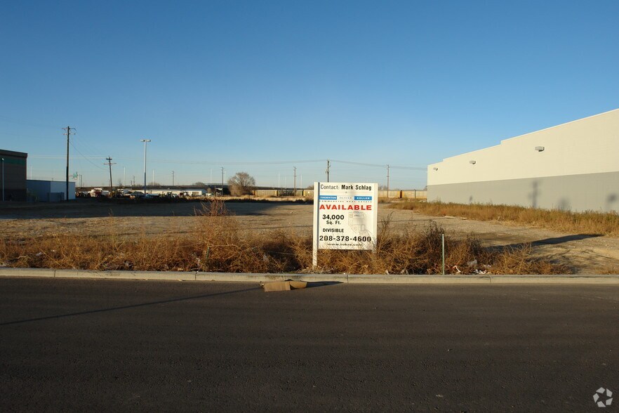 More Photos Of , Nampa Unknown For Sale