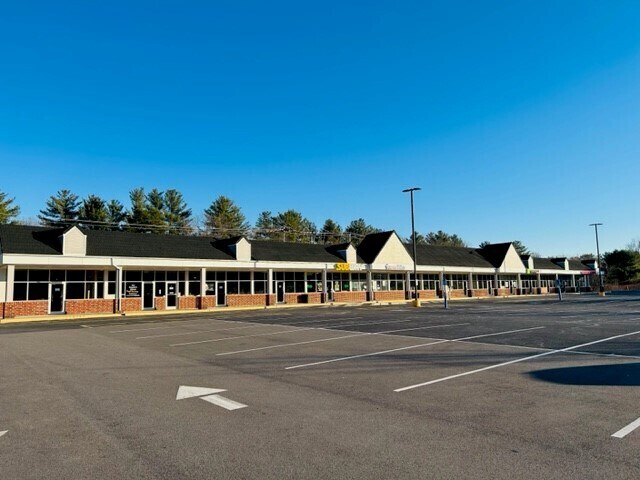 More Photos Of 586-614 Nashua Rd, Milford Freestanding For Lease