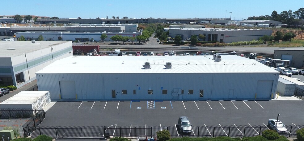 More Photos Of 473-477 E Channel Rd, Benicia Warehouse For Lease