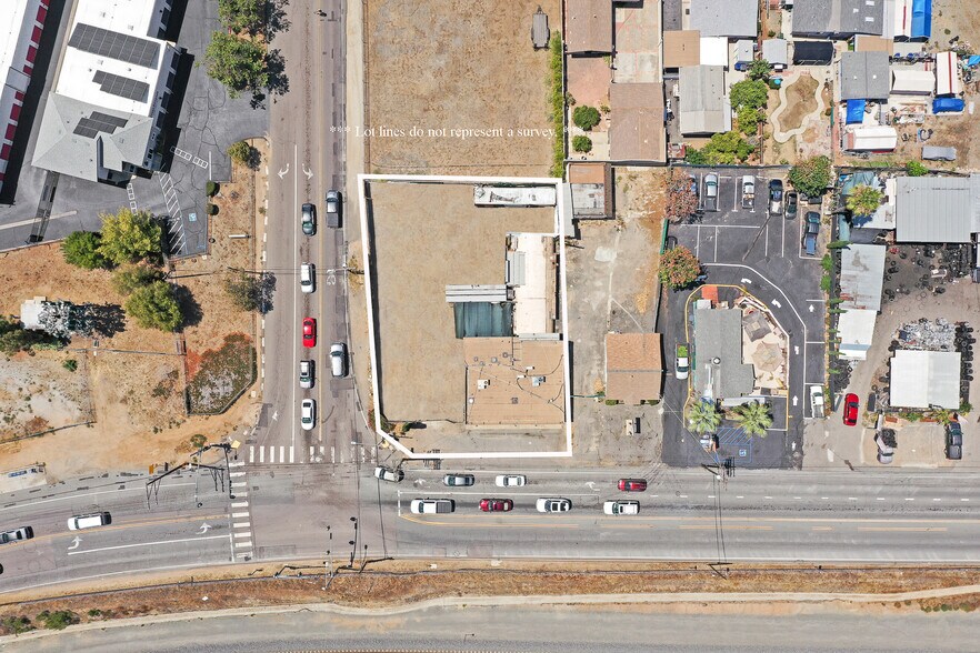 More Photos Of 1990 S Santa Fe Ave, Vista Freestanding For Lease