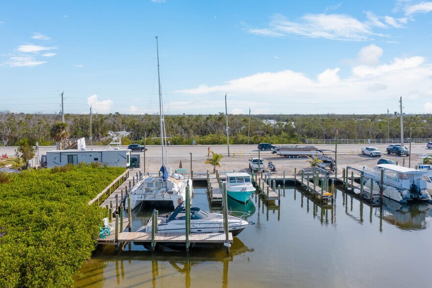 More Photos Of 18400 San Carlos Blvd, Fort Myers Beach Marina For Sale