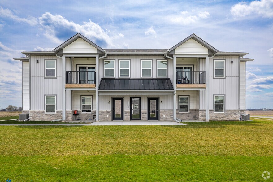 Primary Photo Of 134 Cedar Dr, Gilbert Apartments For Sale