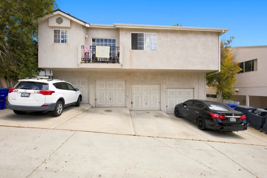 More Photos Of 5826 Lauretta St, San Diego Apartments For Sale
