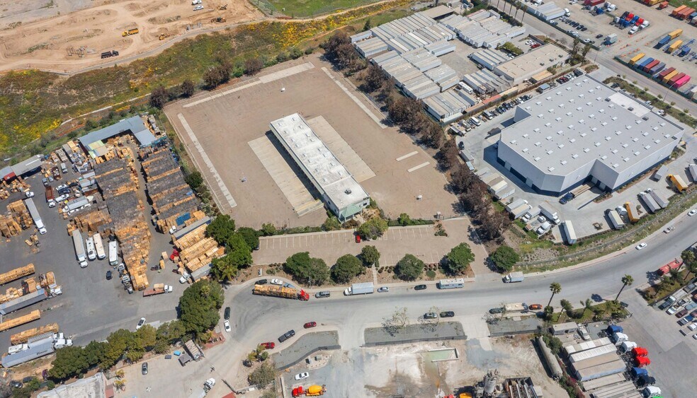 More Photos Of 6930 Cactus Ct, San Diego Truck Terminal For Lease