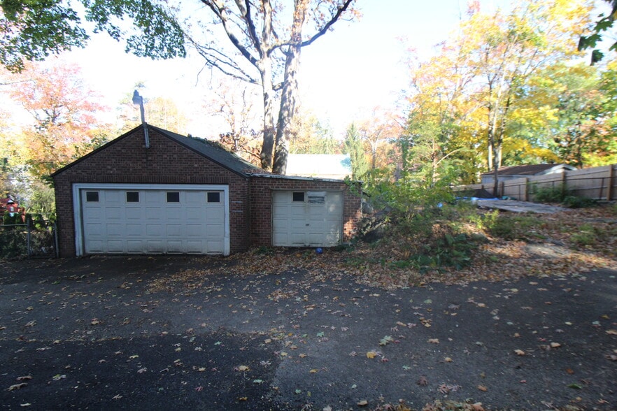 More Photos Of 568 W 261st St, Bronx Land For Sale