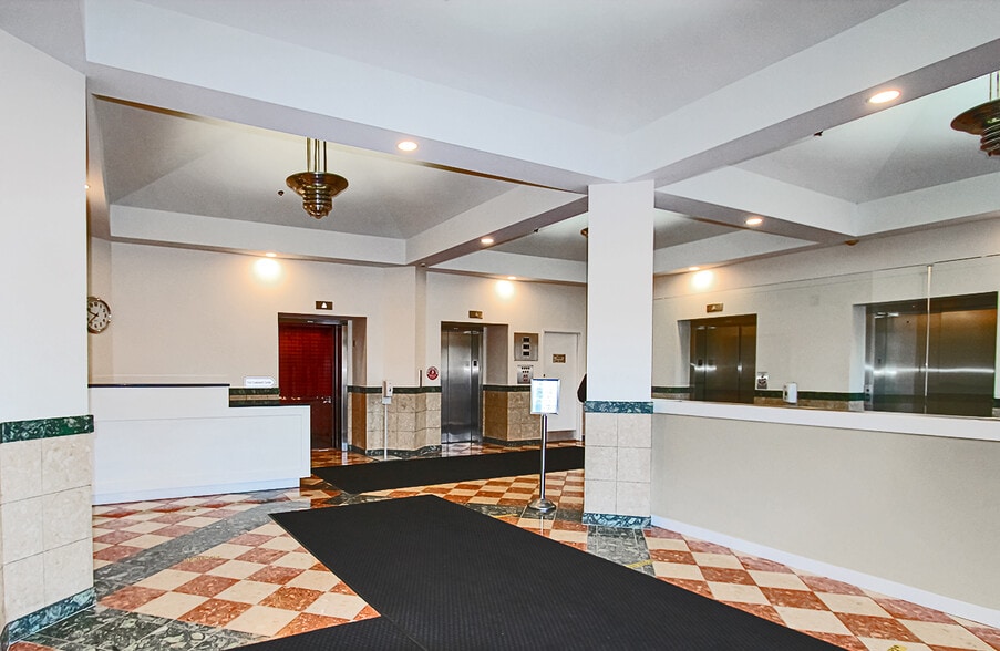 More Photos Of 520 N Christopher Columbus Blvd, Philadelphia Office For Lease