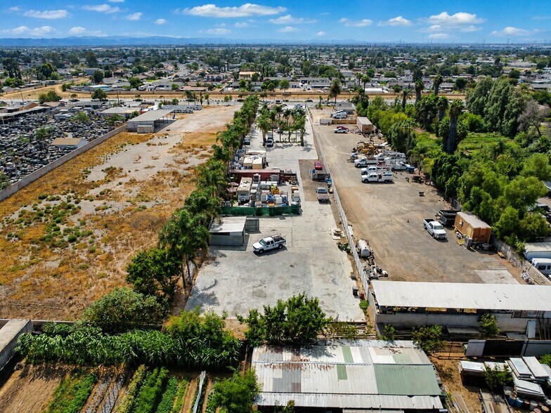 More Photos Of 5666 Etiwanda Ave, Jurupa Valley Storefront For Sale