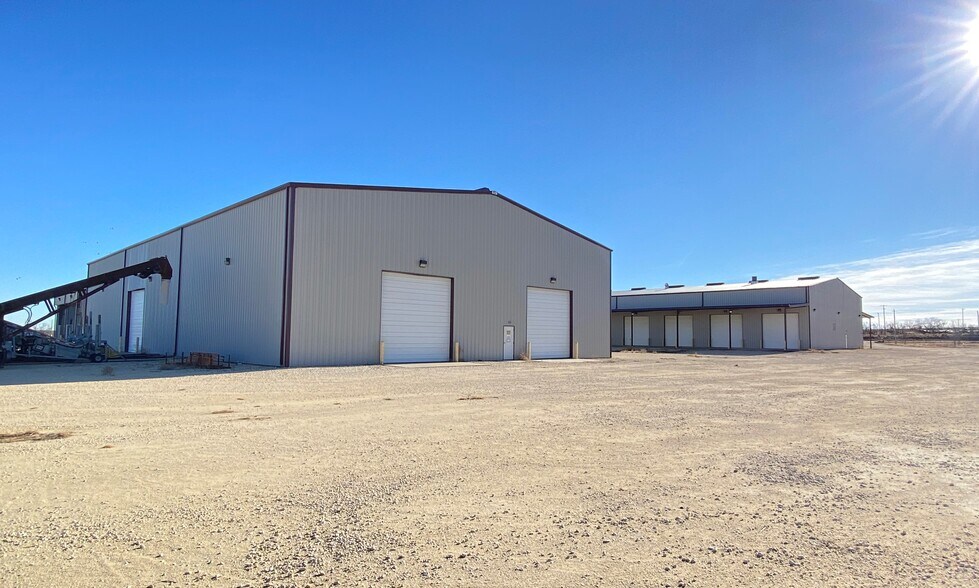 More Photos Of 300 County Road 302, Barnhart Industrial For Lease