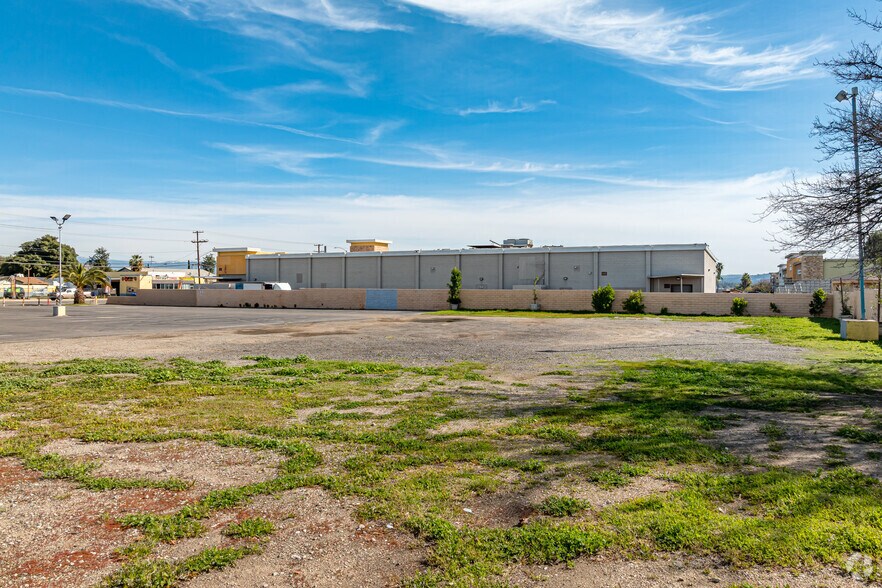 More Photos Of 10390 Arlington Ave, Riverside Land For Lease