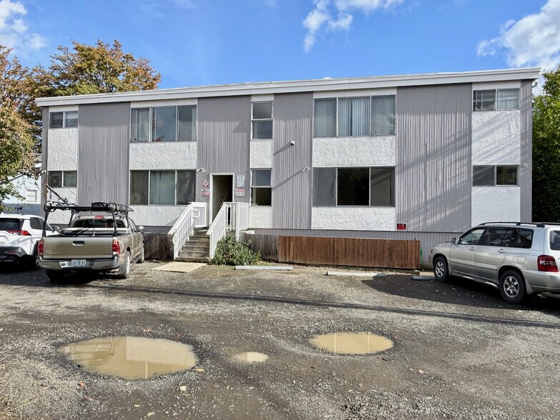 More Photos Of 426 NW 11th St, Corvallis Apartments For Sale