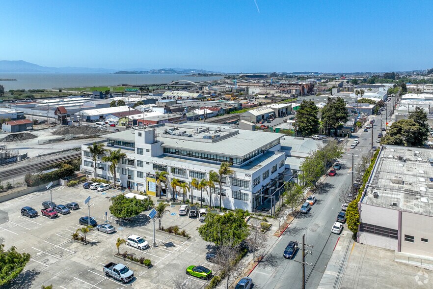 More Photos Of 1608 4th St, Berkeley Office For Lease