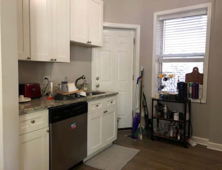 More Photos Of 2838 N Albany Ave, Chicago Apartments For Sale