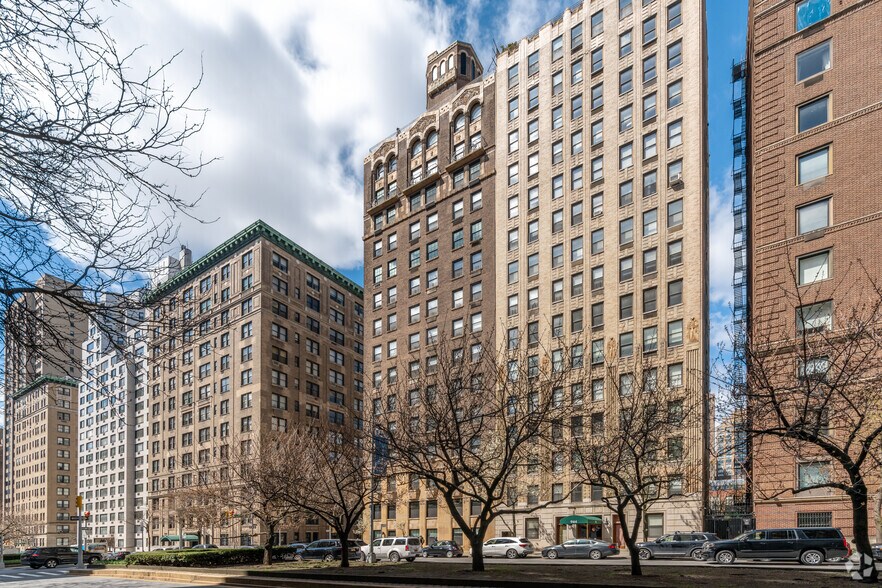 More Photos Of 940 Park Ave, New York Apartments For Sale