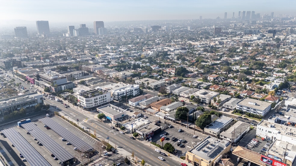 More Photos Of 115 N Fairfax Ave, Los Angeles Freestanding For Sale