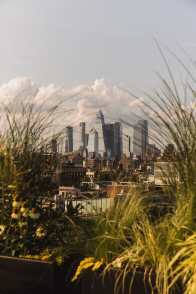 More Photos Of 32 Mercer St, New York Coworking Space