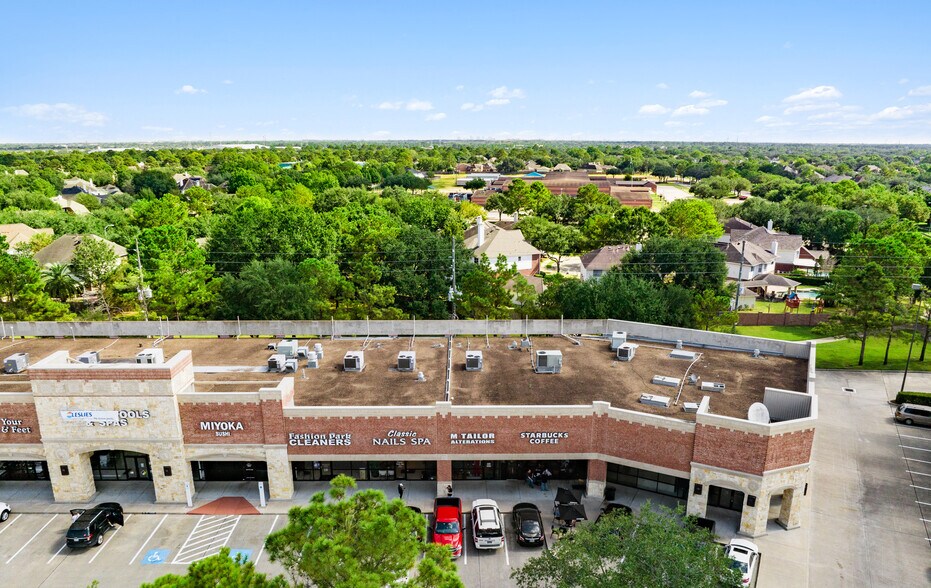 More Photos Of 22010-22150 Westheimer Pky, Katy Unknown For Lease