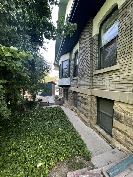 More Photos Of 1133 E 300 S, Salt Lake City Apartments For Sale