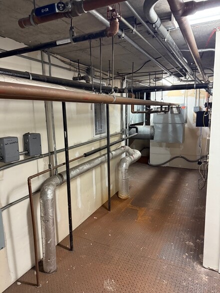 More Photos Of 302-390 11th Ave, San Diego Apartments For Sale