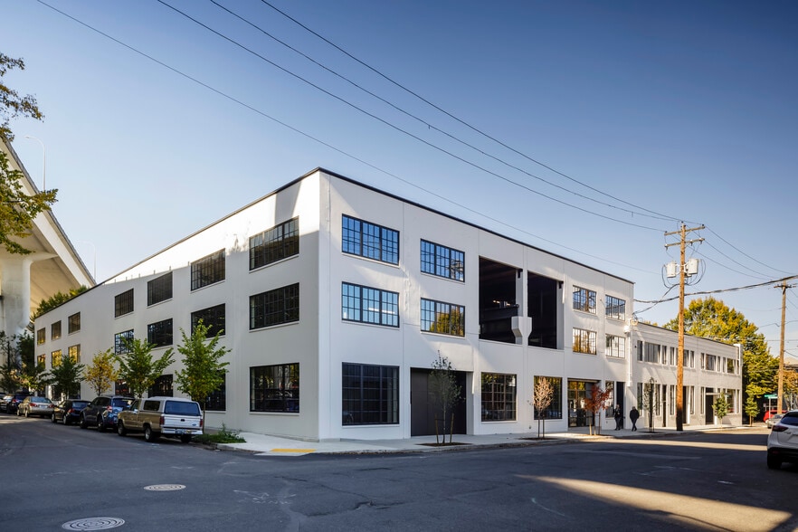 More Photos Of 1715 NW 17th Ave, Portland Loft Creative Space For Sale