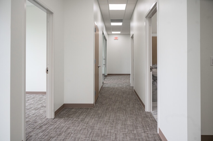 More Photos Of 2013 Cedarbridge Ave, Lakewood Office For Lease