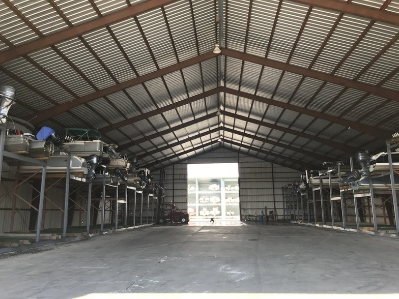 More Photos Of 4430 Kingsport Rd, Little River Marina For Sale