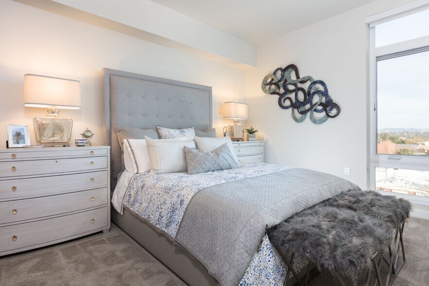 More Photos Of 1500 N California Blvd, Walnut Creek Apartments For Lease